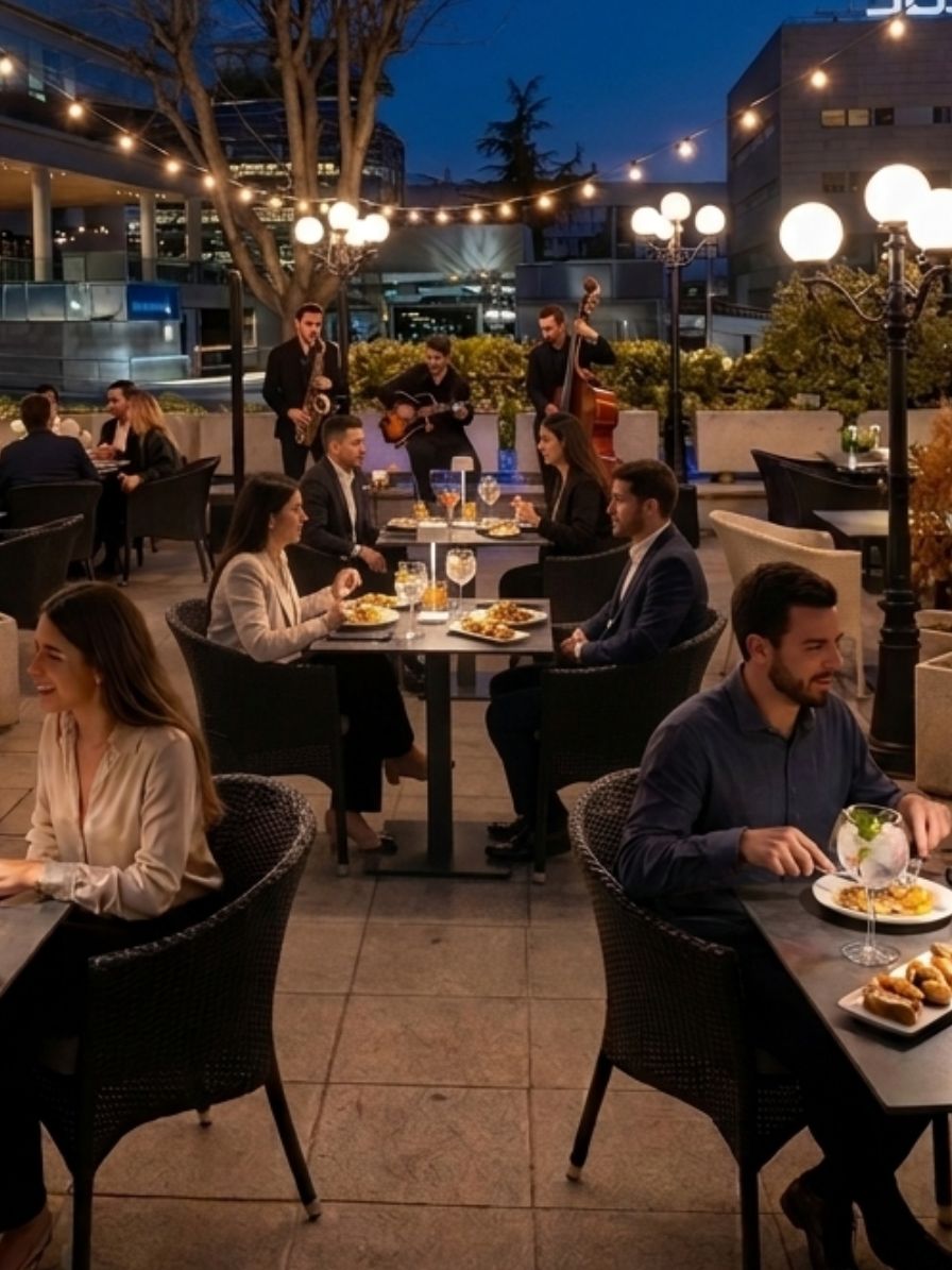 Música en vivo durante las Noches de Sábados en la terraza